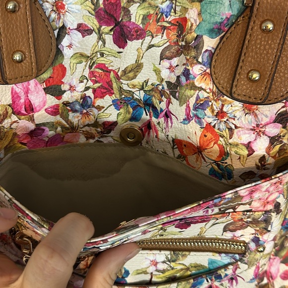 Rosetti Floral Tote Bag with Brown Accents - Picture 5 of 14